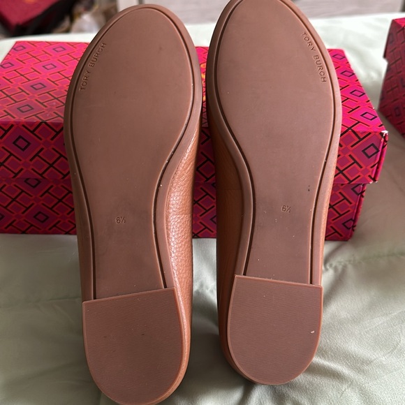 Flat - Picture 4 of 5